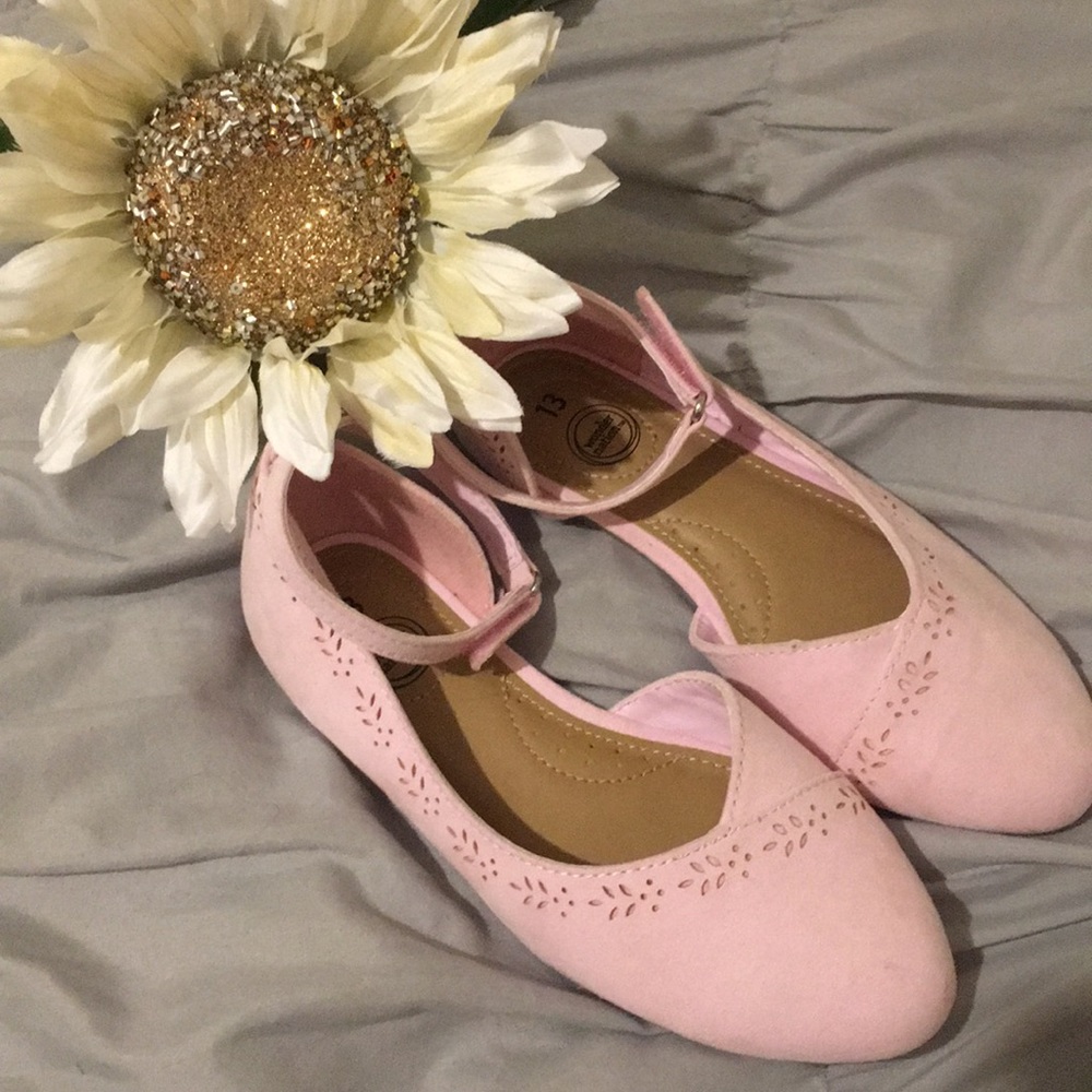 Girls flats